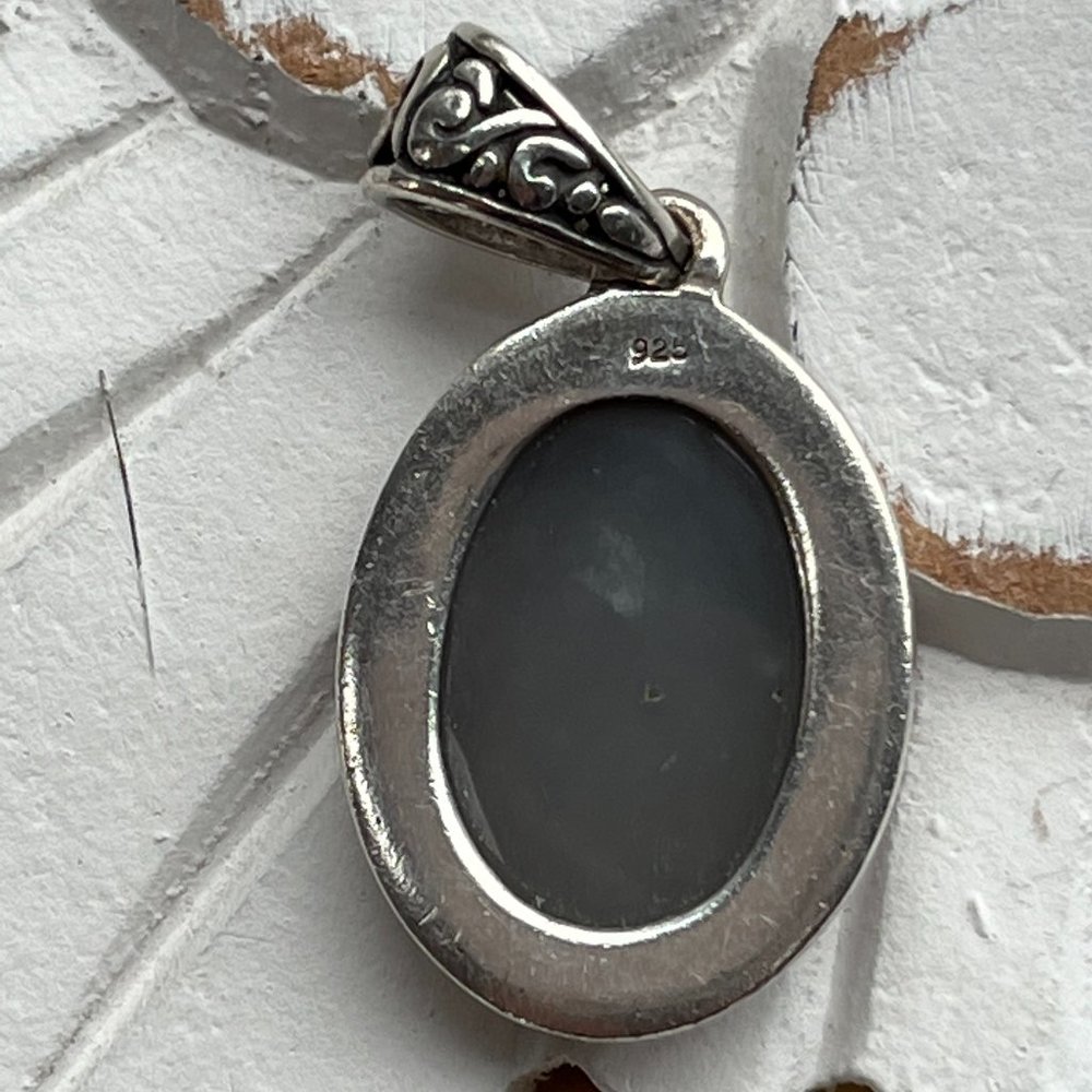 Sterling silver Rainbow Pendant - Picture 2 of 4